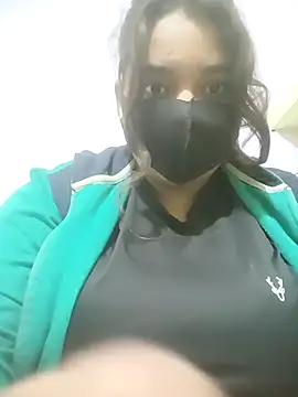 Yaya 345 online show from 12/17/25, 05:35