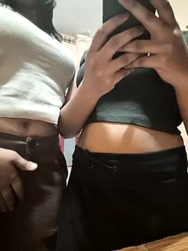 Aarudarling0 online show from 12/13/25, 09:53