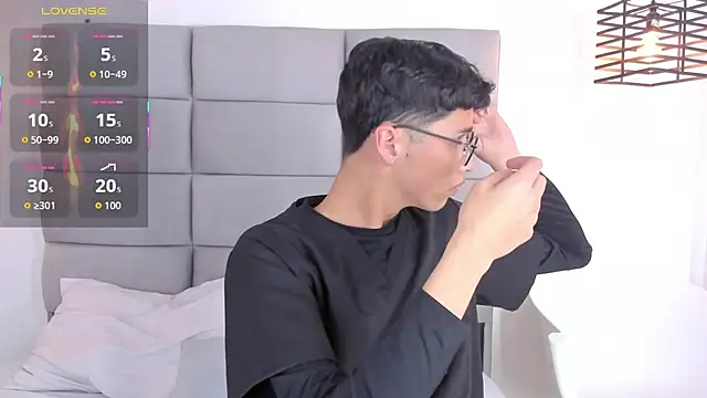 JoshClaarktt online show from 02/17/26, 03:58