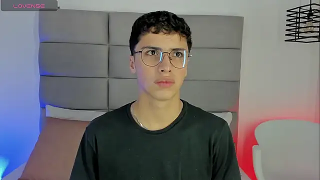 JoshClaarktt online show from 03/27/26, 04:07