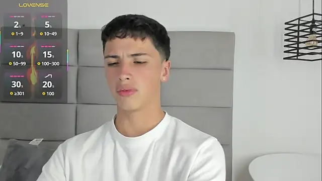 JoshClaarktt online show from 04/15/26, 04:08