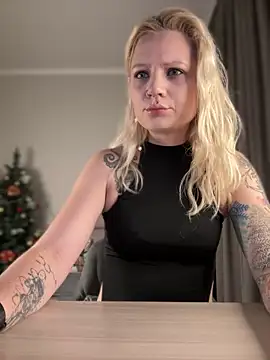 TeaseKitten- online show from 01/06/26, 05:11