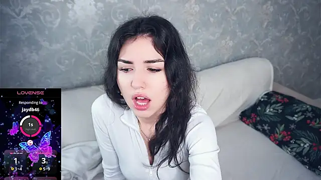 OdetteWitschi online show from 01/12/26, 07:24