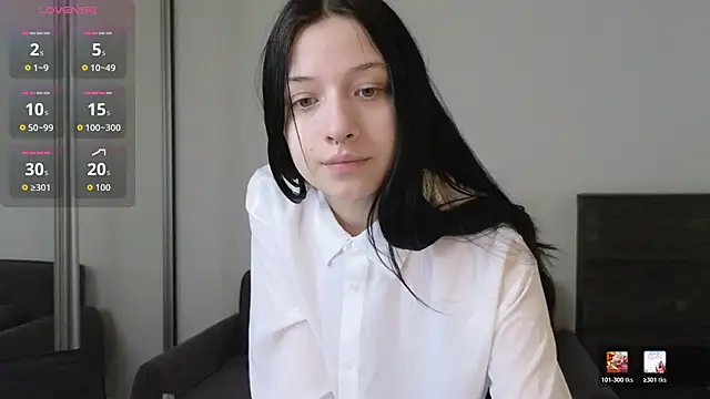 AlicePowells online show from 04/23/26, 11:09