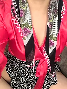 Snapshot of alevlibayan chatting on 12/21/25, 03:30 alevlibayan online show from 12/21/25, 03:30