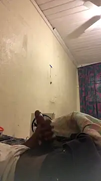 Snapshot of reckless_34 chatting on 02/15/26, 02:30 reckless 34 online show from 02/15/26, 02:30