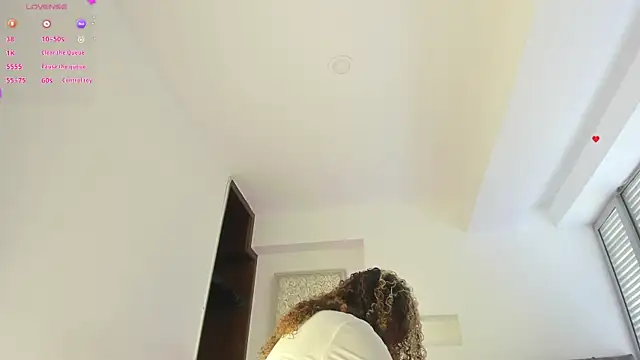 Starlights online show from 07/23/26, 06:06