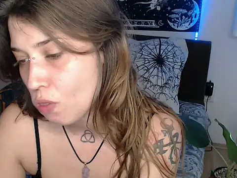 AlienforTwenty online show from 02/18/26, 12:12