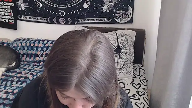 AlienforTwenty online show from 07/14/26, 12:11