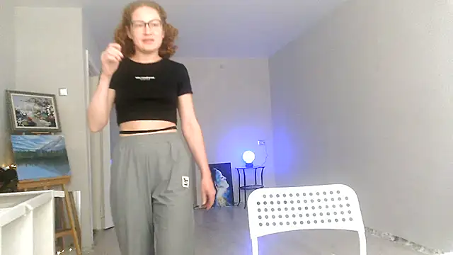 Snapshot of Alice_newhome chatting on 06/09/26, 12:06 Alice newhome online show from 06/09/26, 12:06