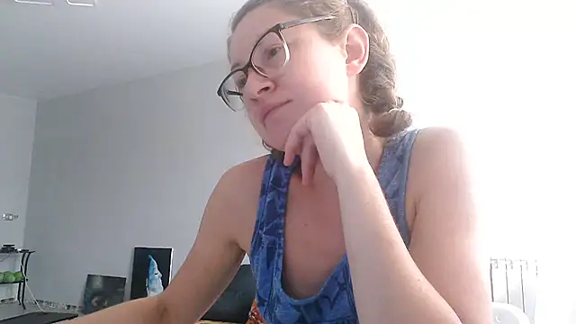 Snapshot of Alice_newhome chatting on 07/15/26, 09:25 Alice newhome online show from 07/15/26, 09:25
