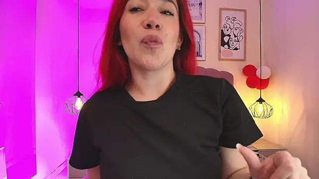 Celestee15  online show from 04/18/26, 11:14