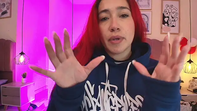 Celestee15  online show from 04/20/26, 11:13