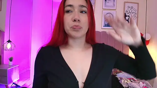 Celestee15  online show from 04/21/26, 11:16