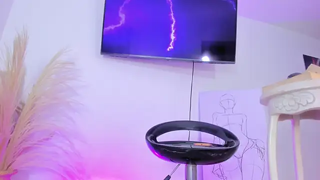 Camila saaenz online show from 03/27/26, 10:04