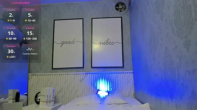 Snapshot of goodgirl22__ chatting on 07/16/26, 11:44 goodgirl22 online show from 07/16/26, 11:44
