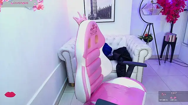 Carolina cherry online show from 03/02/26, 12:12