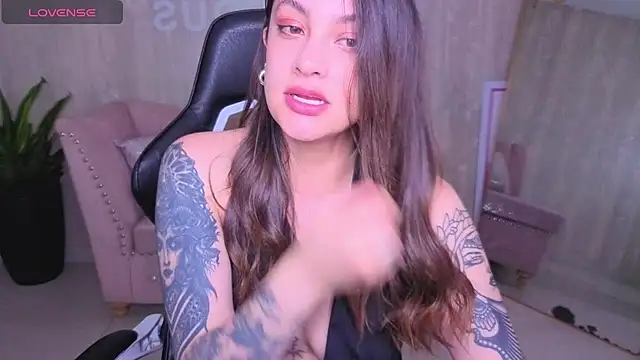 Aria95 a online show from 04/18/26, 07:58