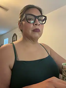 BettyWhispers online show from 03/10/26, 02:33