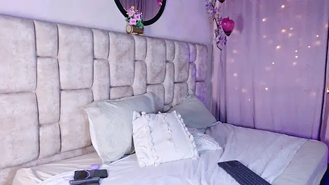 NanyMatrioska online show from 05/22/26, 09:31