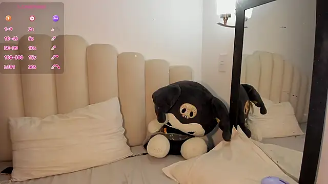 CataVelasco online show from 12/17/25, 09:59