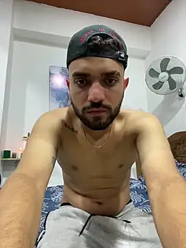jamess 0 online show from 04/23/26, 02:24