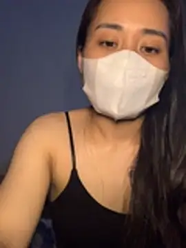 NinaBaby22 online show from 04/17/26, 06:38