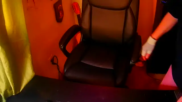 GoodGirlKelly online show from 04/11/26, 09:52