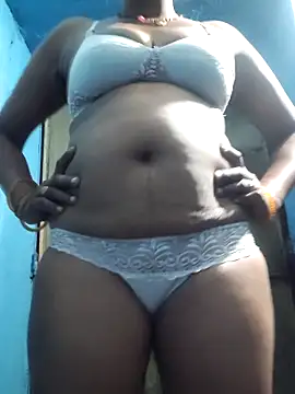 Akanksha soni online show from 04/18/26, 07:07