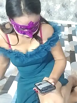 pihu 4 online show from 12/17/25, 04:46