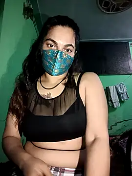 Snapshot of anzel33 chatting on 12/16/25, 06:02 anzel33 online show from 12/16/25, 06:02