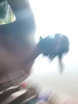 suhxil79 online show from 03/11/26, 06:14