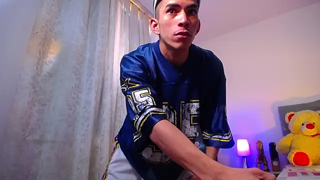 TOMBOYSEXX online show from 03/06/26, 06:26