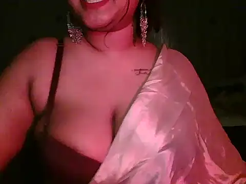Snapshot of sonal-6 chatting on 02/22/26, 04:27 sonal-6 online show from 02/22/26, 04:27