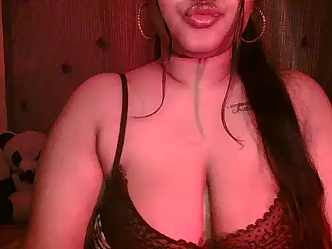 Snapshot of sonal-6 chatting on 04/21/26, 08:44 sonal-6 online show from 04/21/26, 08:44