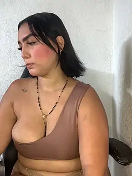 Mia em online show from 03/03/26, 03:40