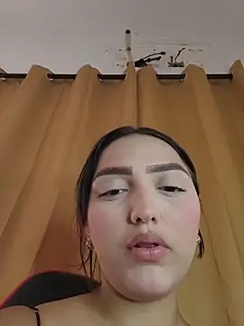 Snapshot of Mia_em chatting on 06/06/26, 06:45 Mia em online show from 06/06/26, 06:45