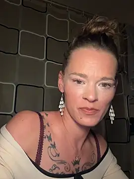 vinique99 online show from 01/14/26, 12:33