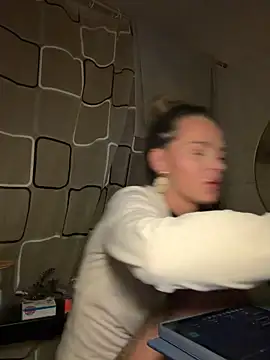 vinique99 online show from 02/15/26, 11:56