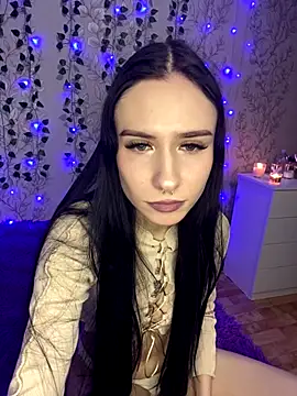 Show Lissa online show from 12/14/25, 04:45