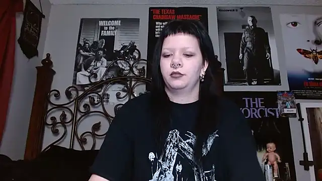 Snapshot of Bettieee_Agura chatting on 02/23/26, 09:23 Bettieee Agura online show from 02/23/26, 09:23