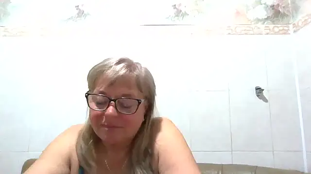 LinaLight88 online show from 04/10/26, 07:40