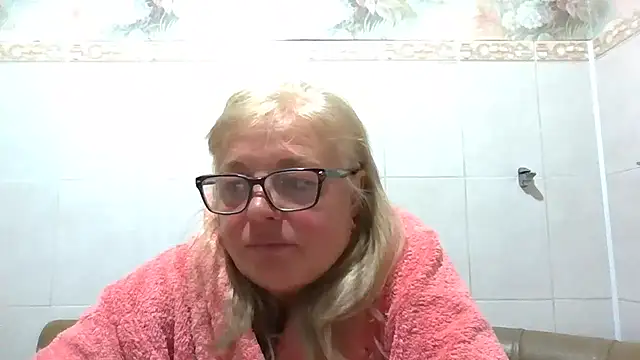 LinaLight88 online show from 05/29/26, 07:56