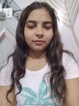 Snapshot of Himani_0122 chatting on 06/28/26, 12:55 Himani 0122 online show from 06/28/26, 12:55