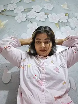 Snapshot of Himani_0122 chatting on 07/05/26, 09:05 Himani 0122 online show from 07/05/26, 09:05
