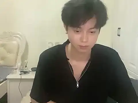 Snapshot of hafabva chatting on 12/22/25, 09:50 hafabva online show from 12/22/25, 09:50