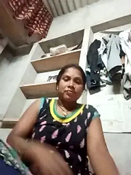 Shreya pandit online show from 04/21/26, 07:06