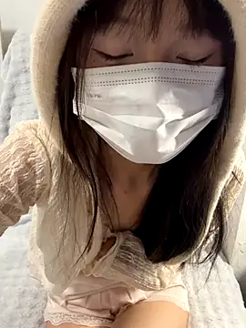 Snapshot of _nannan_ chatting on 12/17/25, 01:17 nannan online show from 12/17/25, 01:17