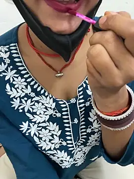 Pooja Love143 online show from 05/09/26, 09:47
