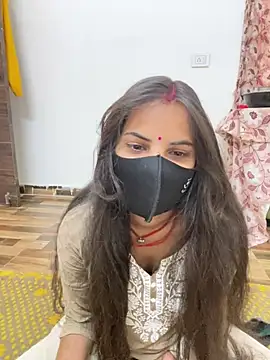 Pooja Love143 online show from 05/12/26, 06:43